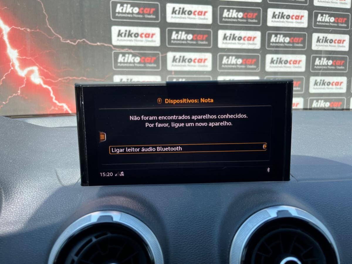 audi-q2-2023-gasolina-999cc