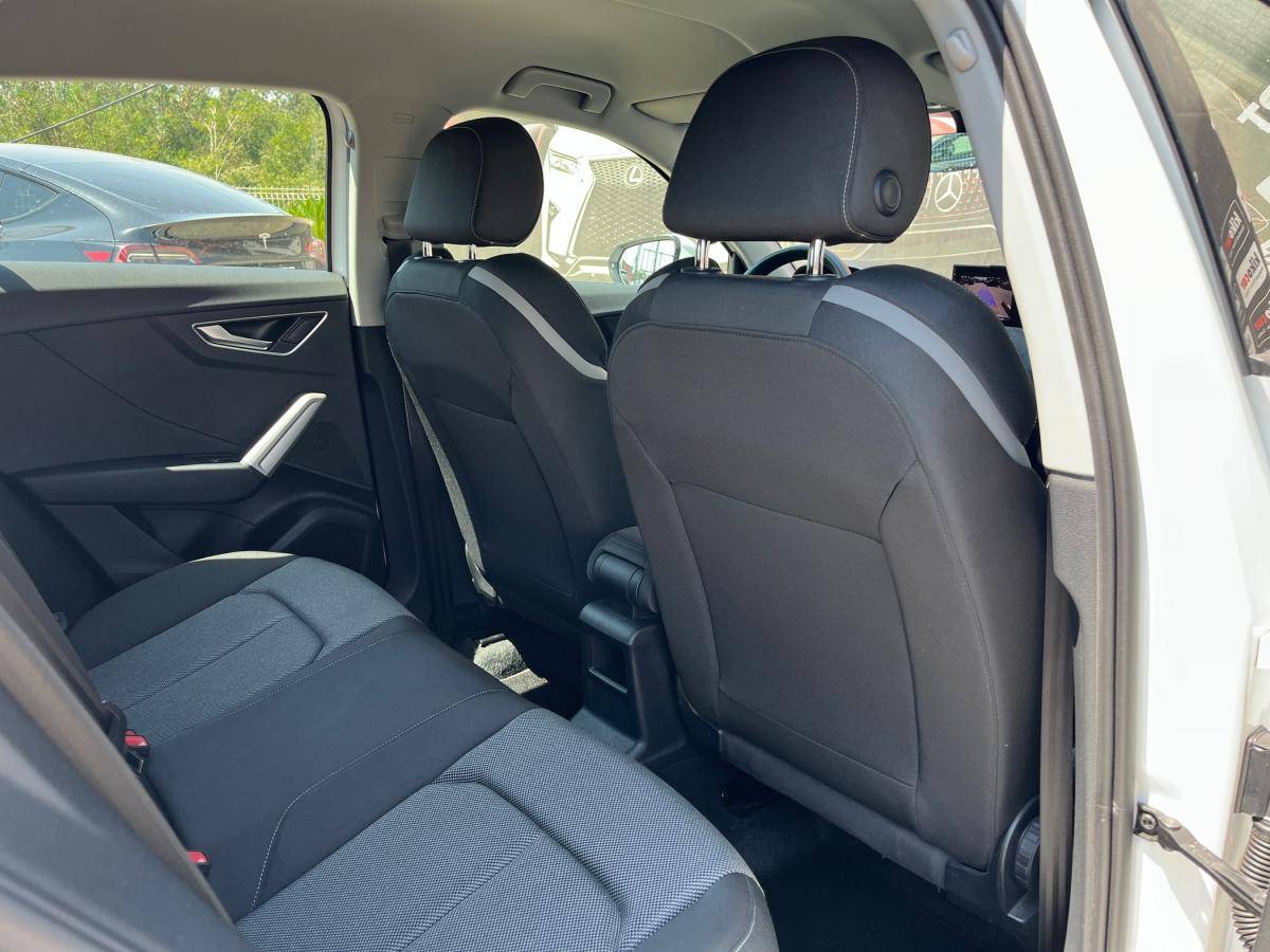 audi-q2-2023-gasolina-999cc