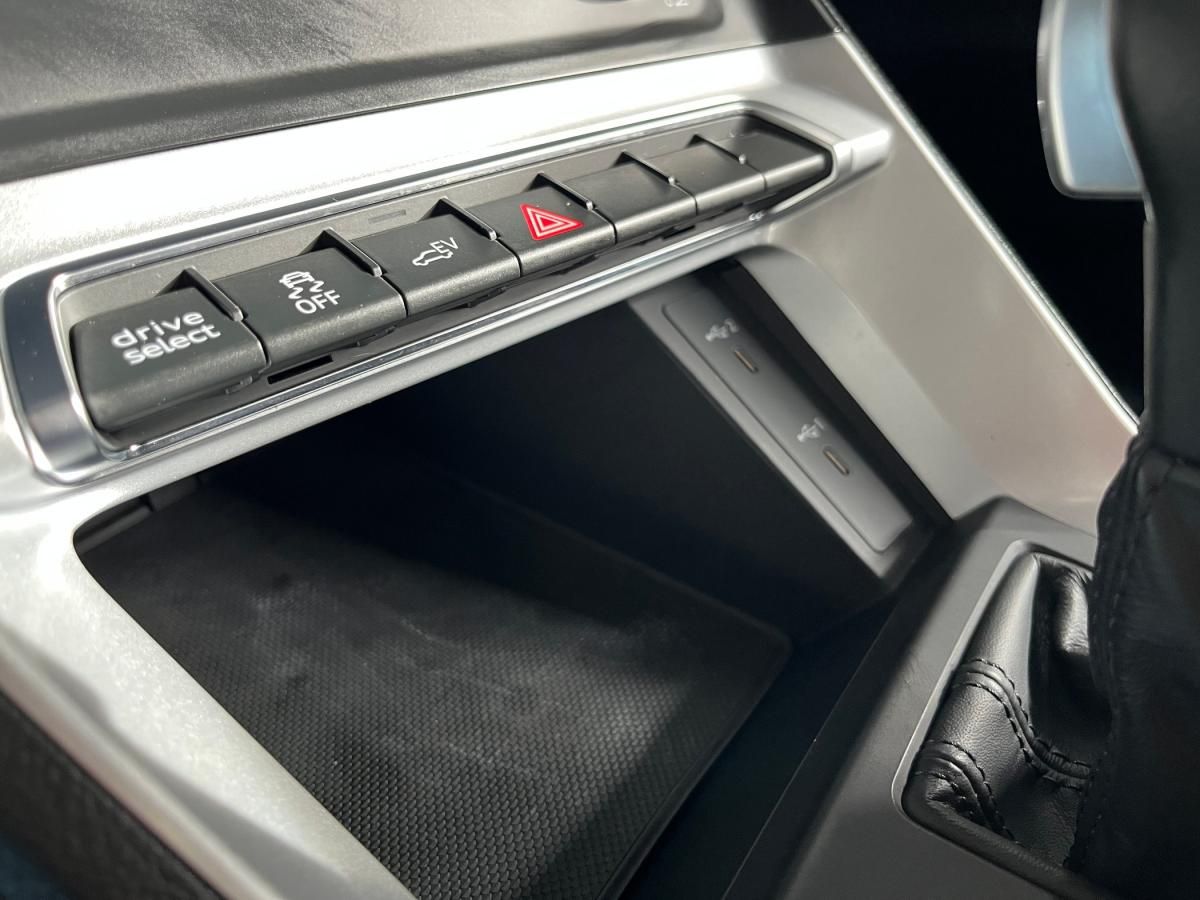audi-q3-2022-hibrido-a-gasolina-1395cc