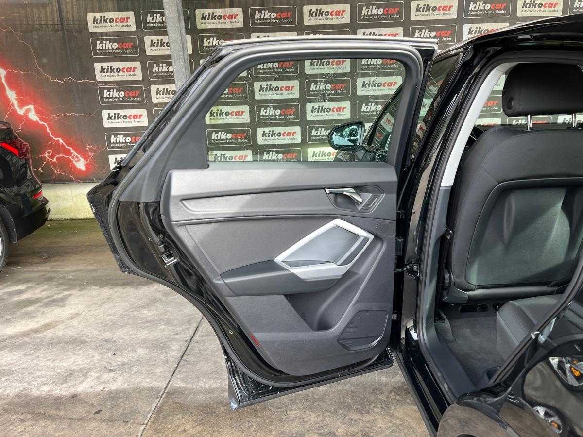 audi-q3-2022-hibrido-a-gasolina-1395cc