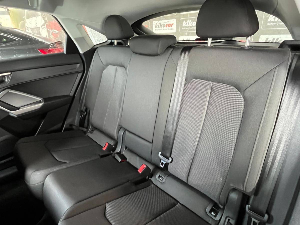 audi-q3-2022-hibrido-a-gasolina-1395cc