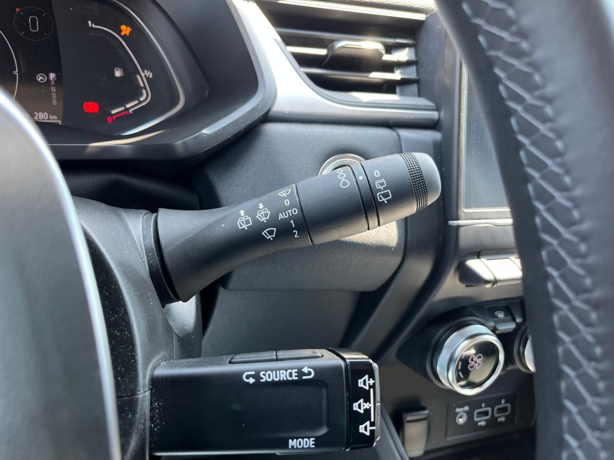 renault-captur-2023-hibrido-a-gasolina-1598cc