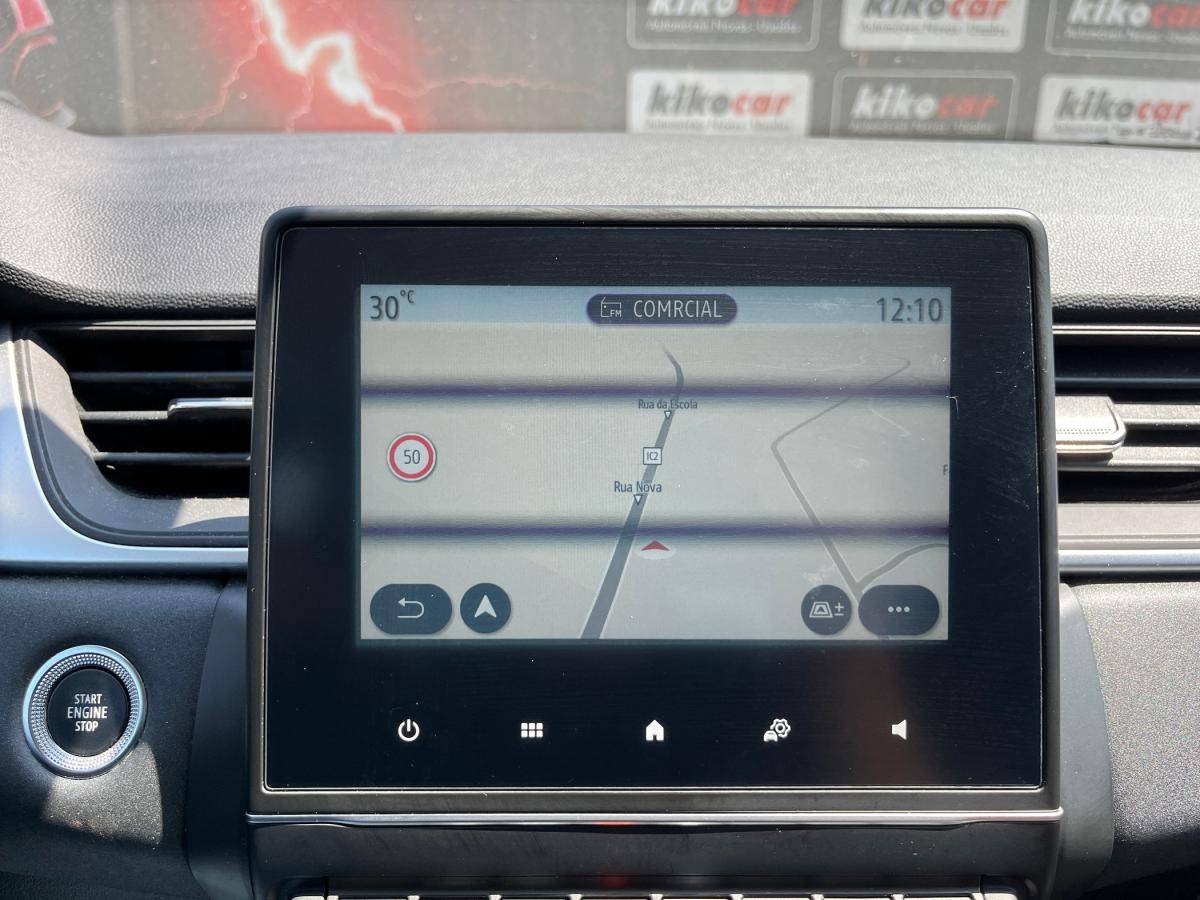renault-captur-2023-hibrido-a-gasolina-1598cc