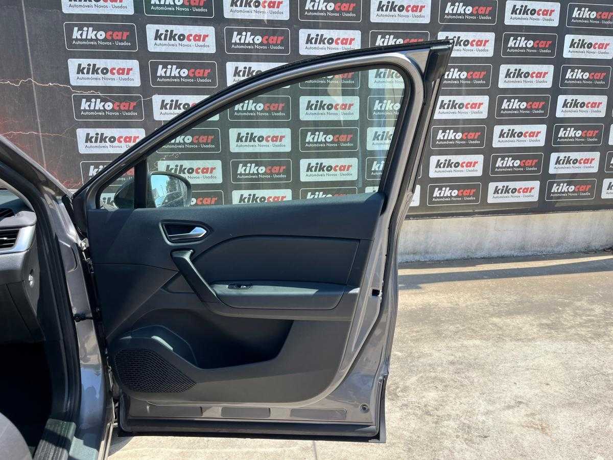 renault-captur-2023-hibrido-a-gasolina-1598cc