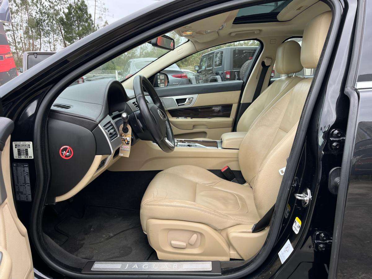 jaguar-xf-2013-diesel-2179cc