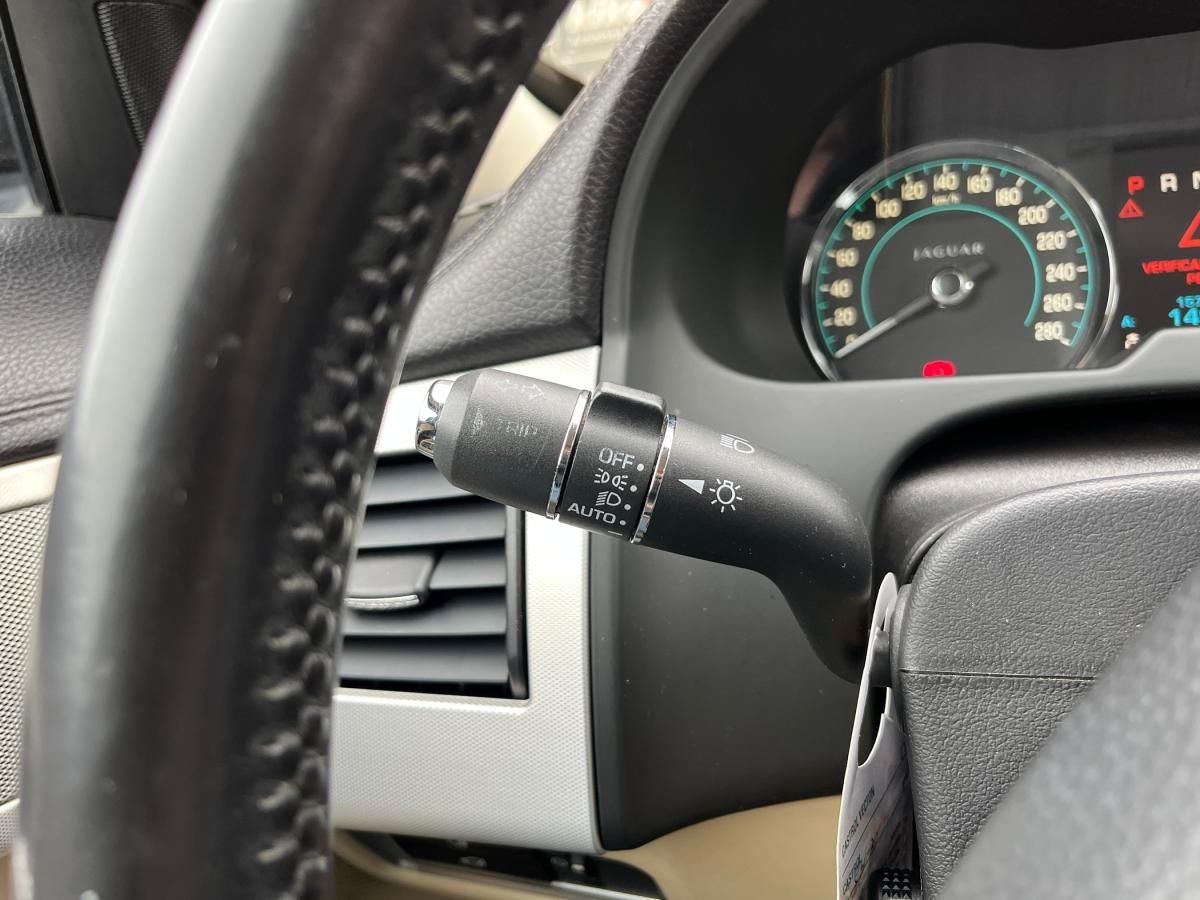 jaguar-xf-2013-diesel-2179cc