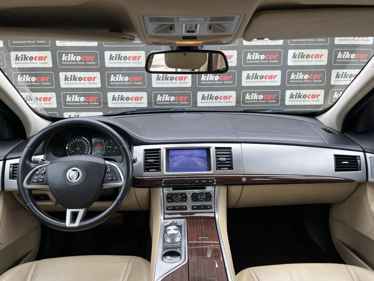 jaguar-xf-2013-diesel-2179cc