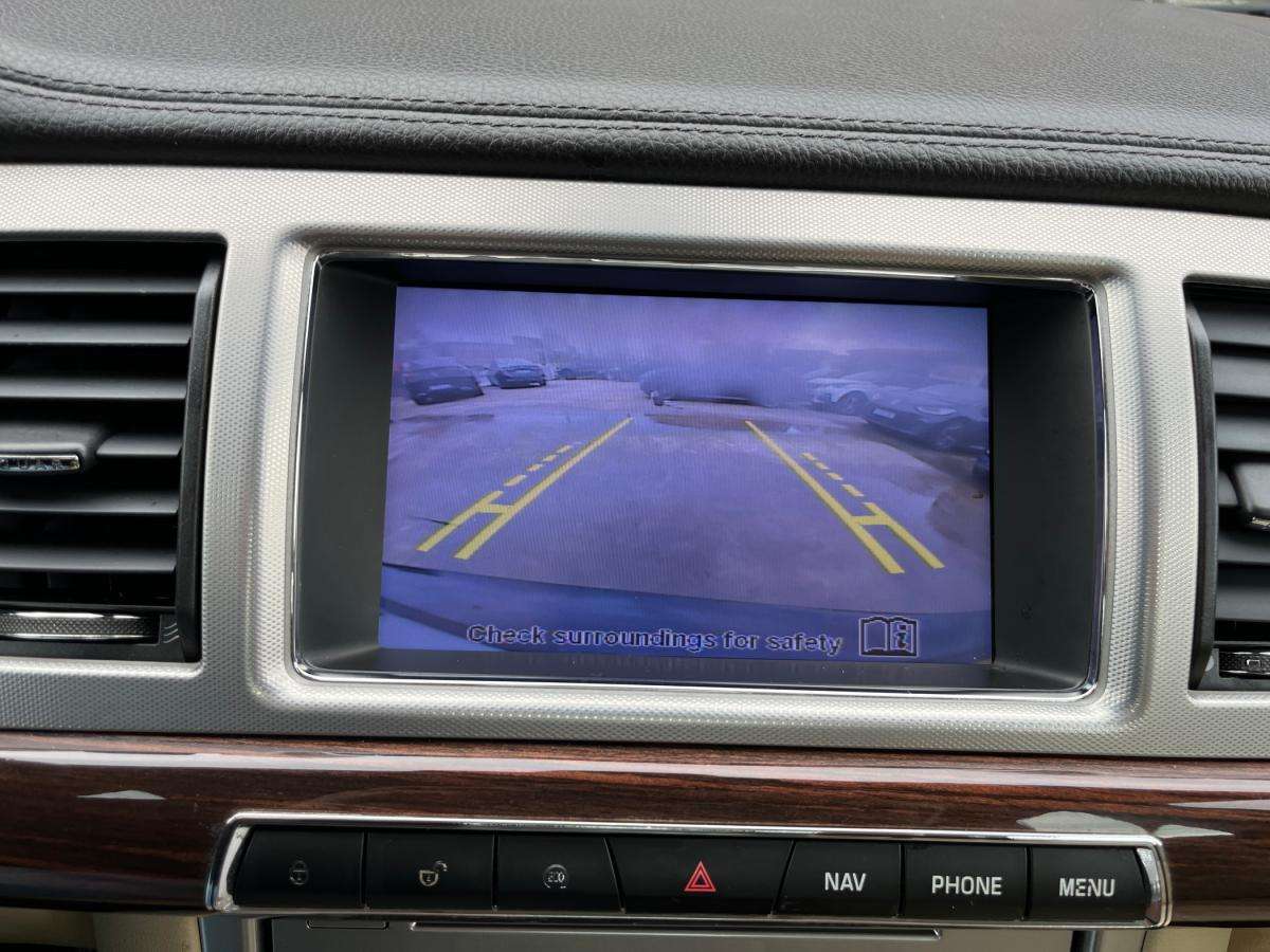 jaguar-xf-2013-diesel-2179cc