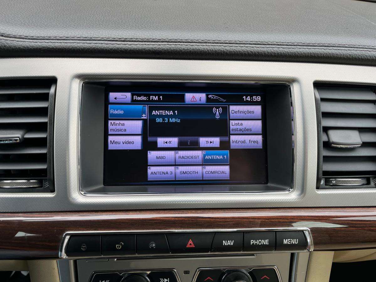 jaguar-xf-2013-diesel-2179cc
