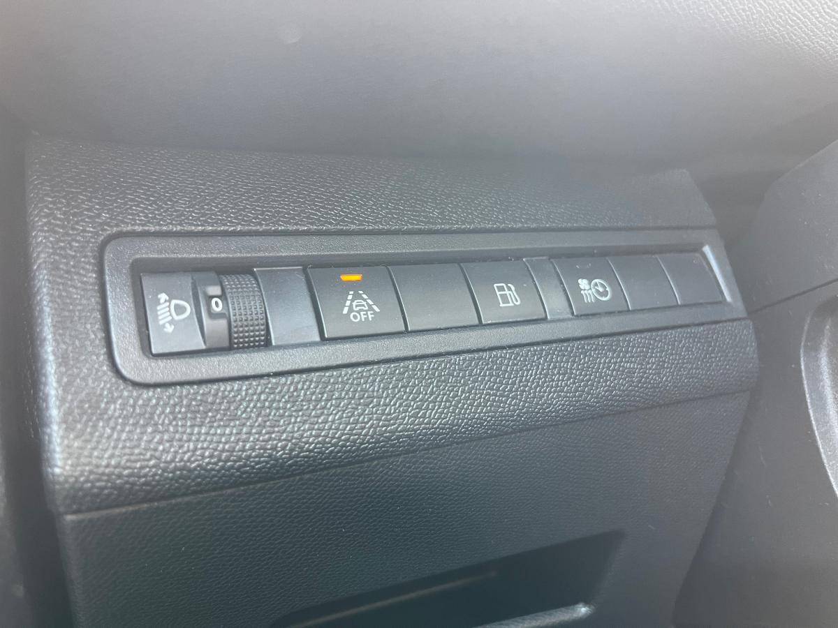 peugeot-3008-2021-hibrido-a-gasolina-1598cc