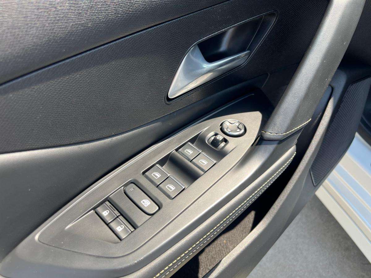 peugeot-308-2022-diesel-1499cc