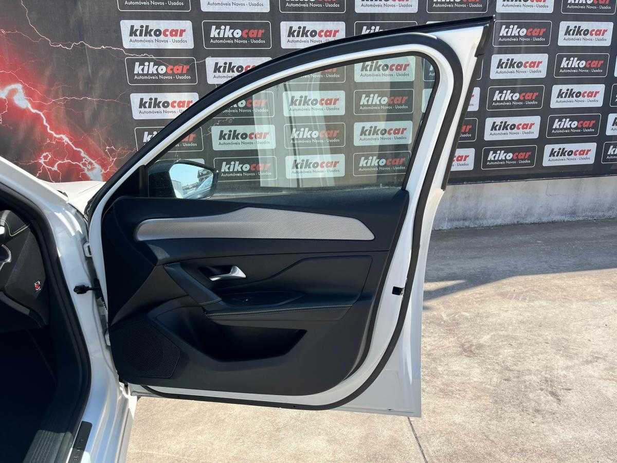 peugeot-308-2022-diesel-1499cc
