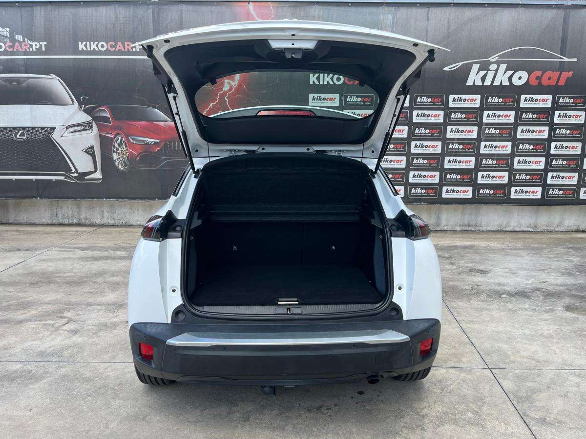 peugeot-2008-2021-gasolina-1199cc