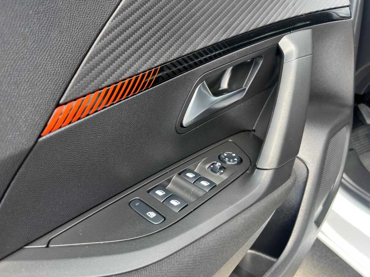 peugeot-2008-2021-gasolina-1199cc