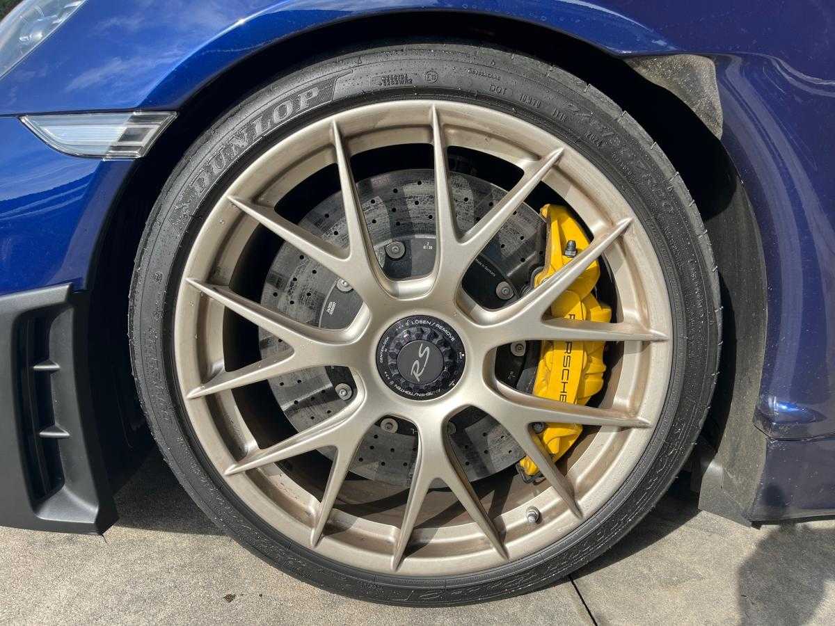 porsche-718-2025-gasolina-3996cc