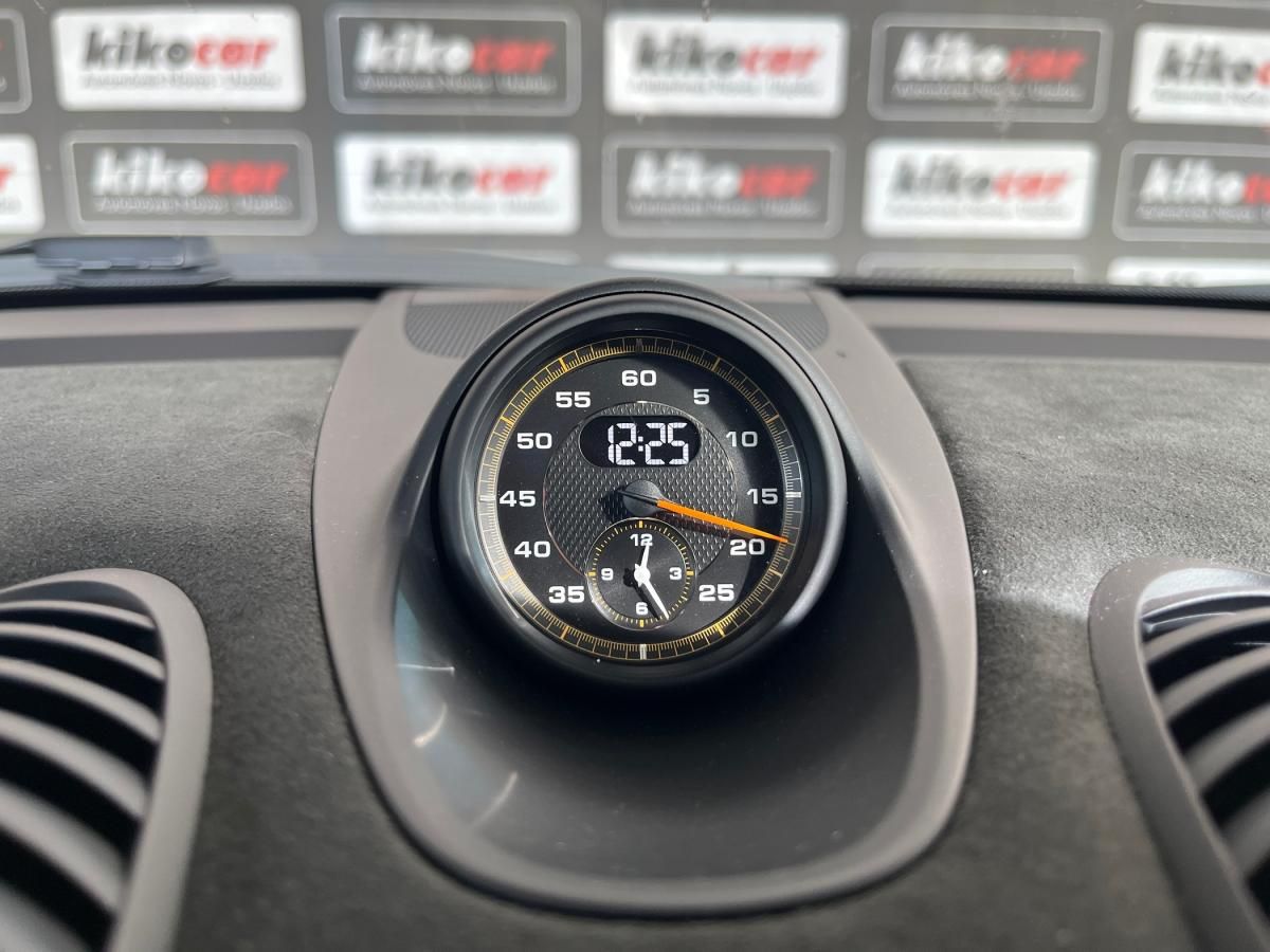 porsche-718-2025-gasolina-3996cc