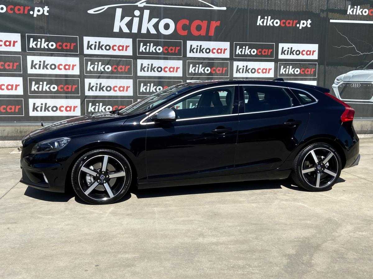 volvo-v40-2014-diesel-1969cc