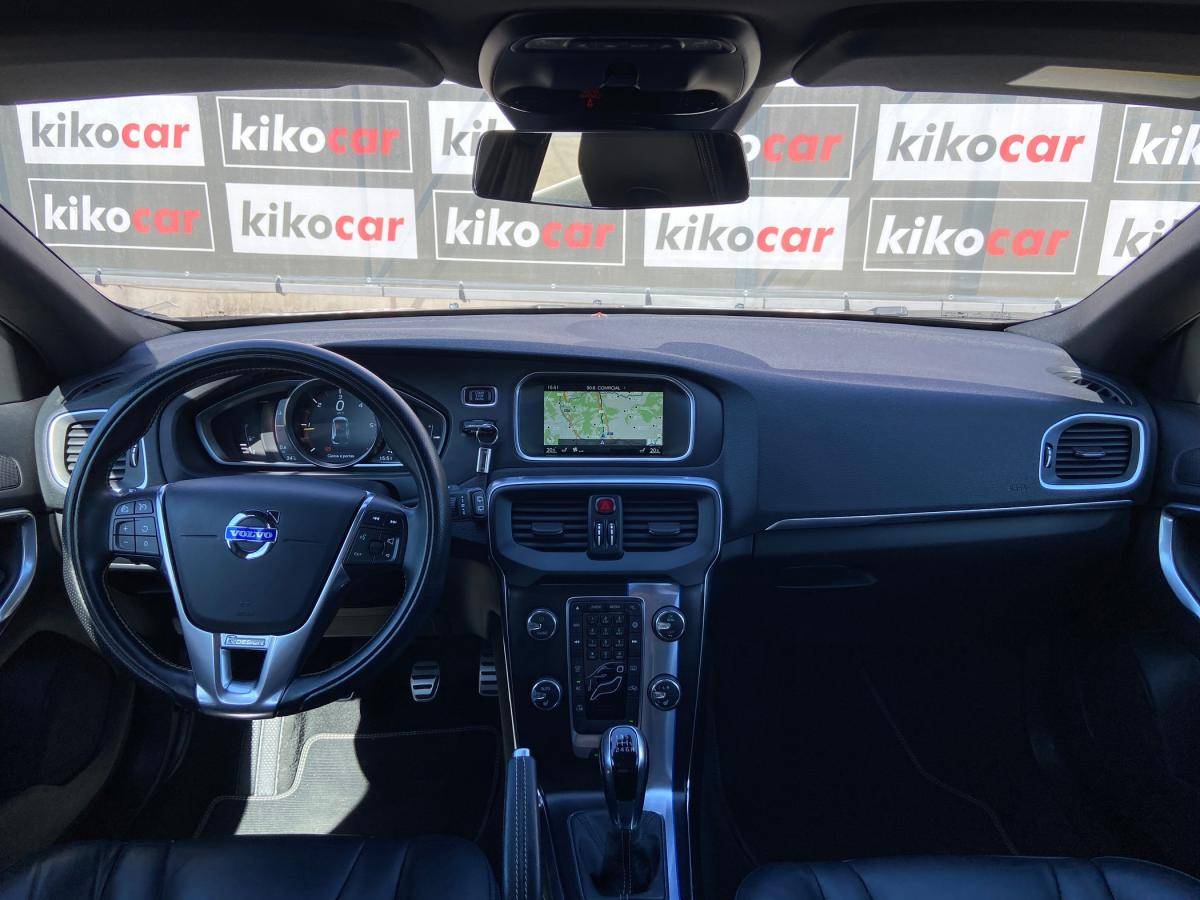 volvo-v40-2014-diesel-1969cc