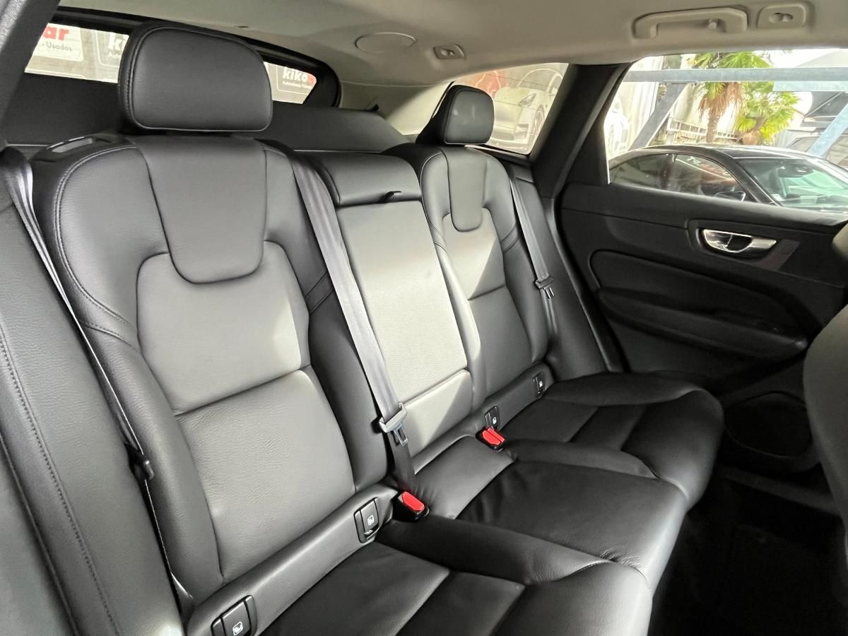 volvo-xc60-2022-diesel-1969cc
