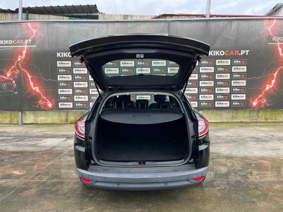 renault-megane-sport-tourer-2016-diesel-1461cc