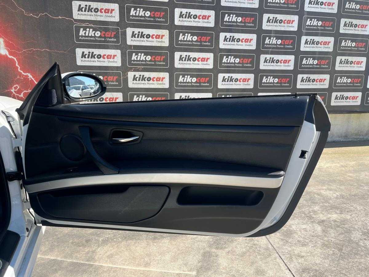 bmw-serie-3-2007-gasolina-2979cc