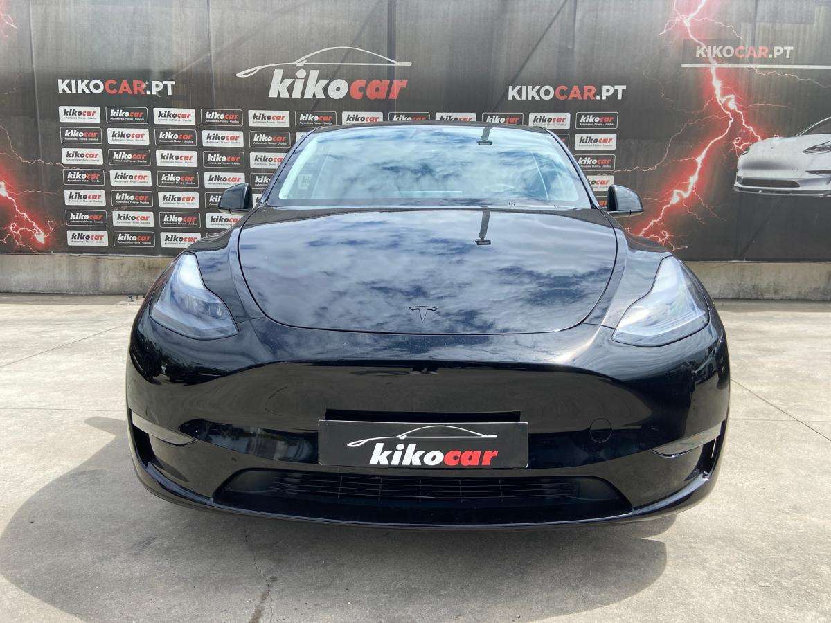 tesla-model-y-2023-eletrico-500cc