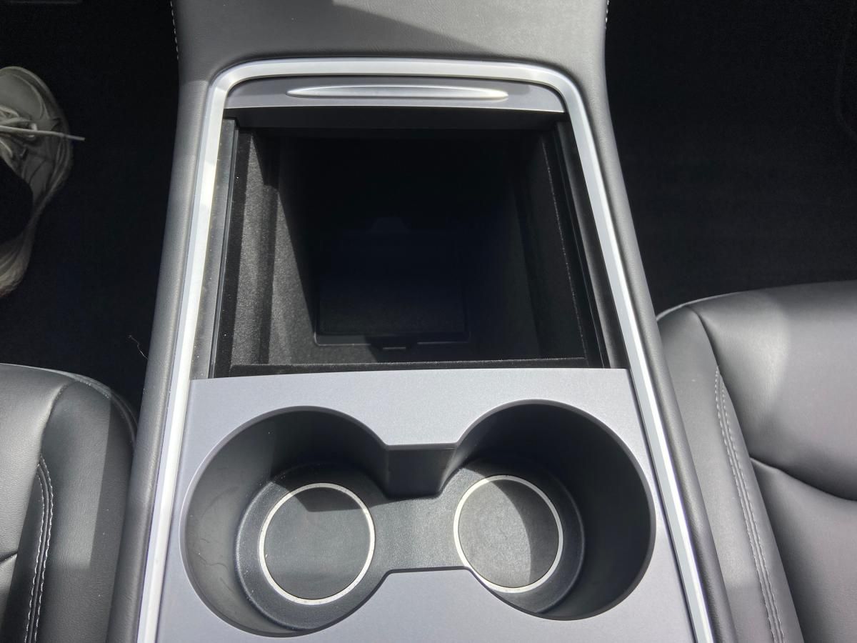 tesla-model-y-2023-eletrico-500cc