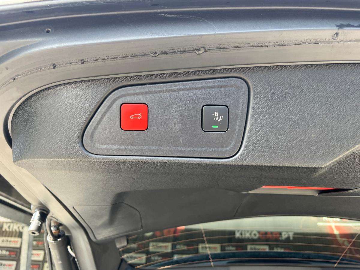 peugeot-3008-2020-diesel-1499cc