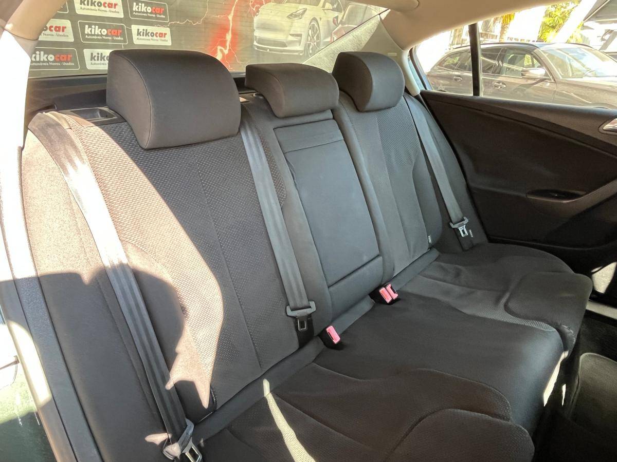 volkswagen-passat-2005-diesel-1968cc