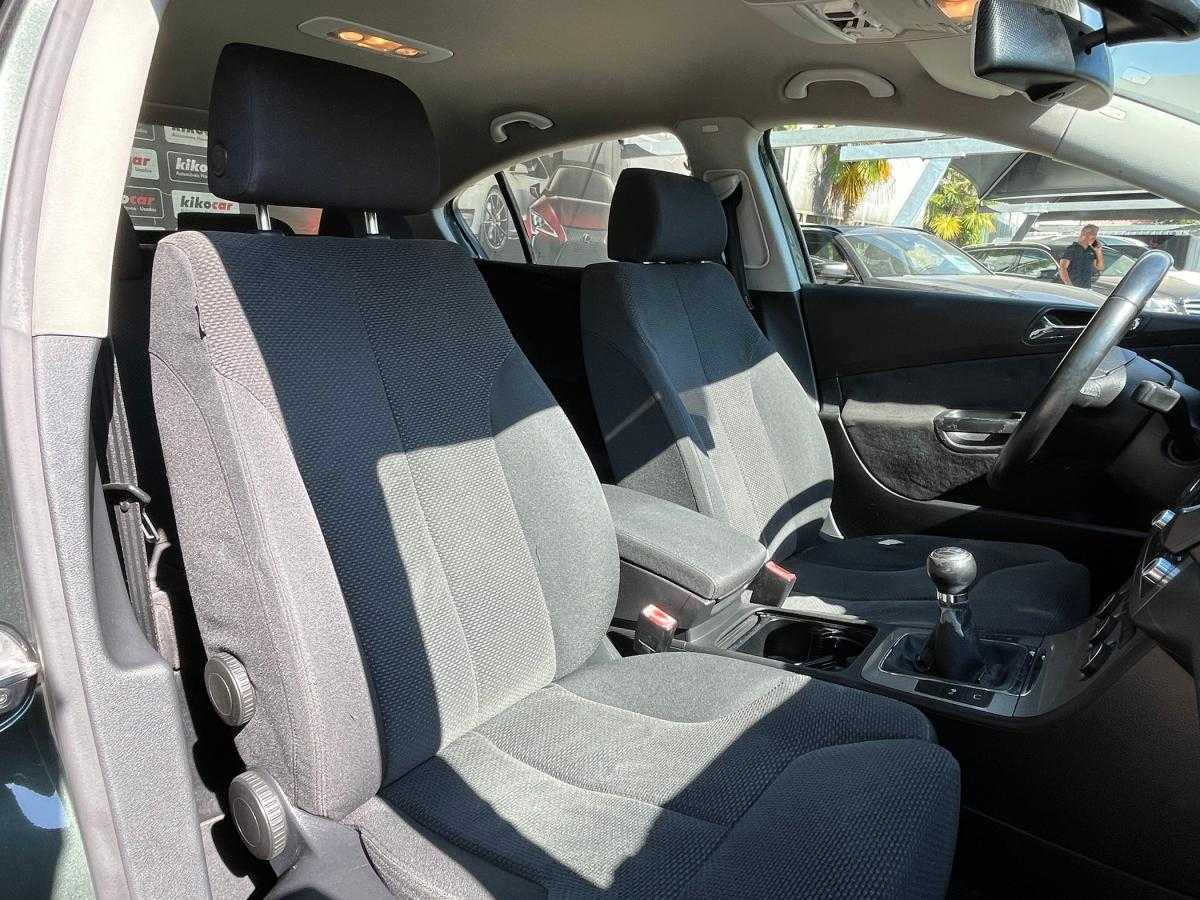 volkswagen-passat-2005-diesel-1968cc