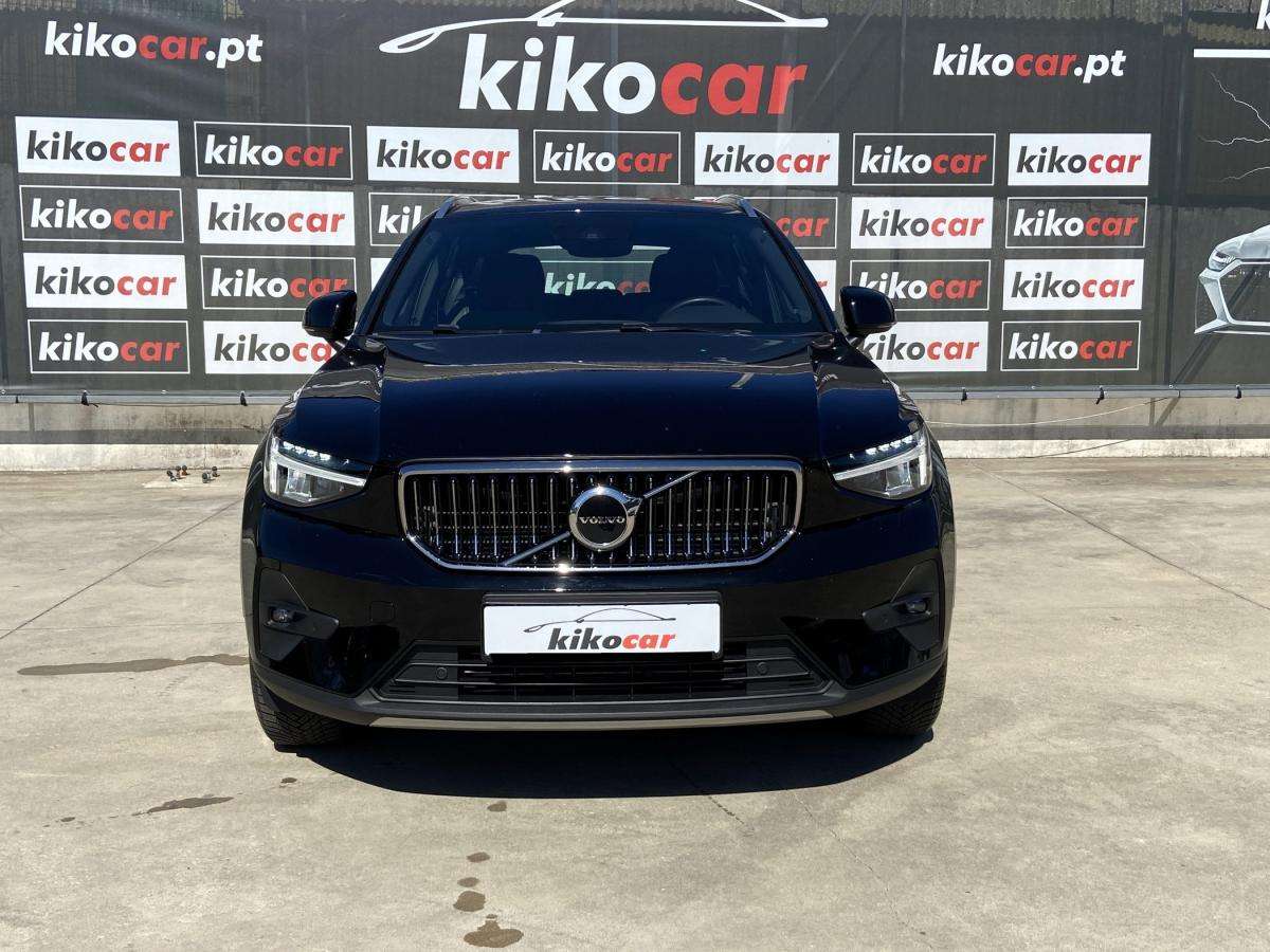 volvo-xc40-2022-hibrido-a-gasolina-1477cc