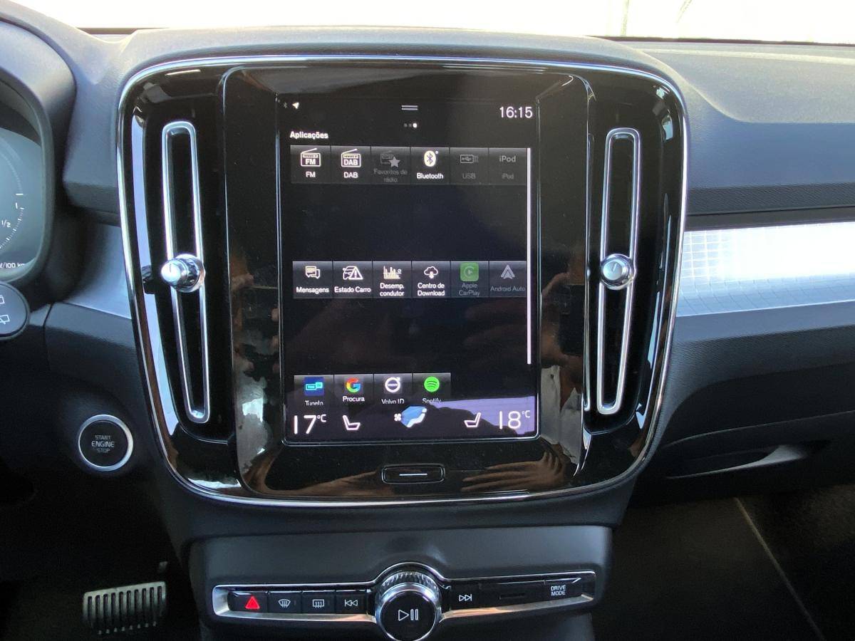 volvo-xc40-2022-hibrido-a-gasolina-1477cc