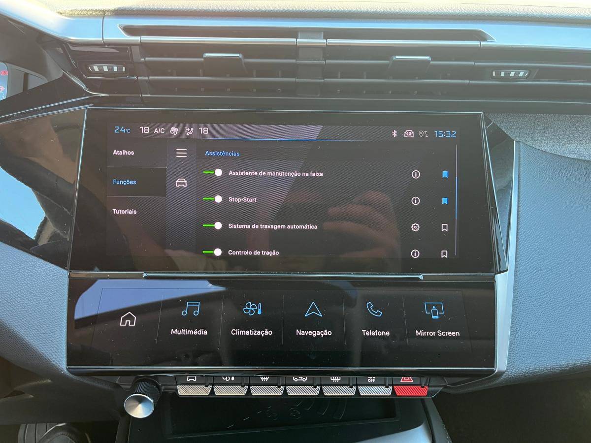peugeot-308-sw-2022-gasolina-1199cc