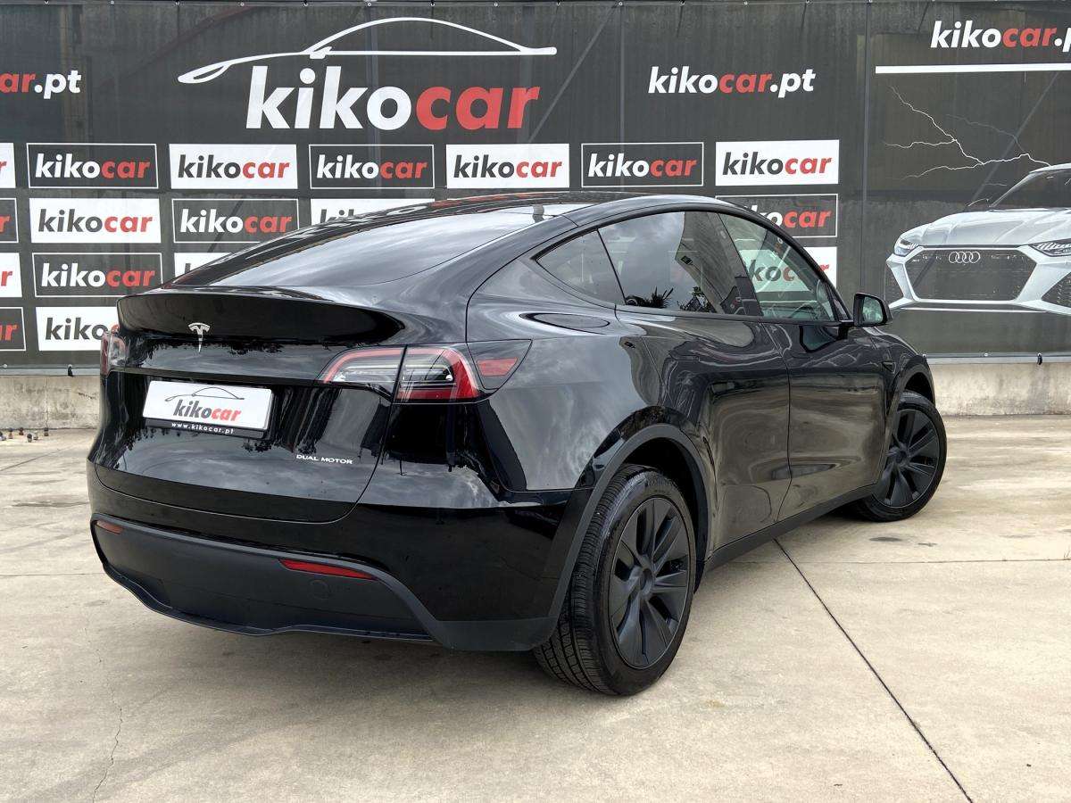 tesla-model-y-2023-eletrico-0cc