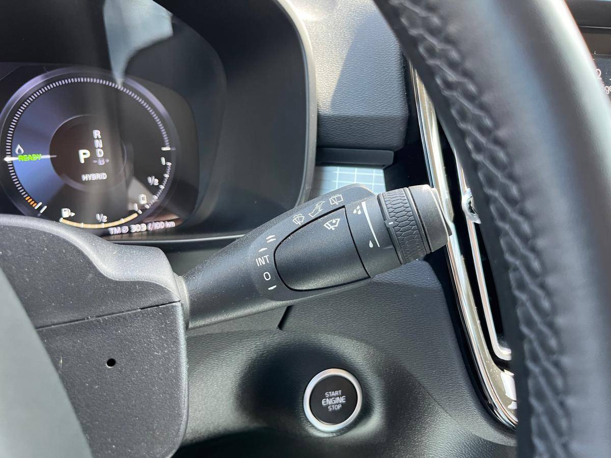 volvo-xc40-2021-hibrido-a-gasolina-1477cc