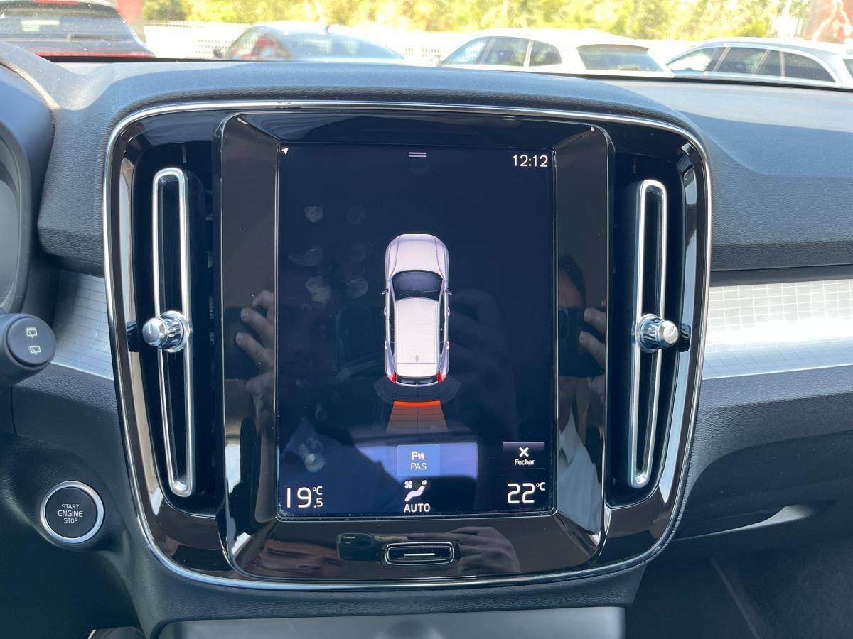 volvo-xc40-2021-hibrido-a-gasolina-1477cc