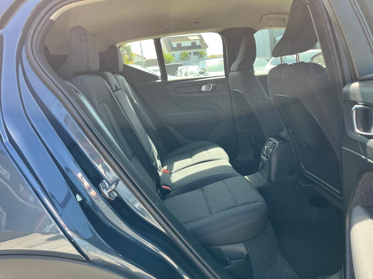 volvo-xc40-2021-hibrido-a-gasolina-1477cc