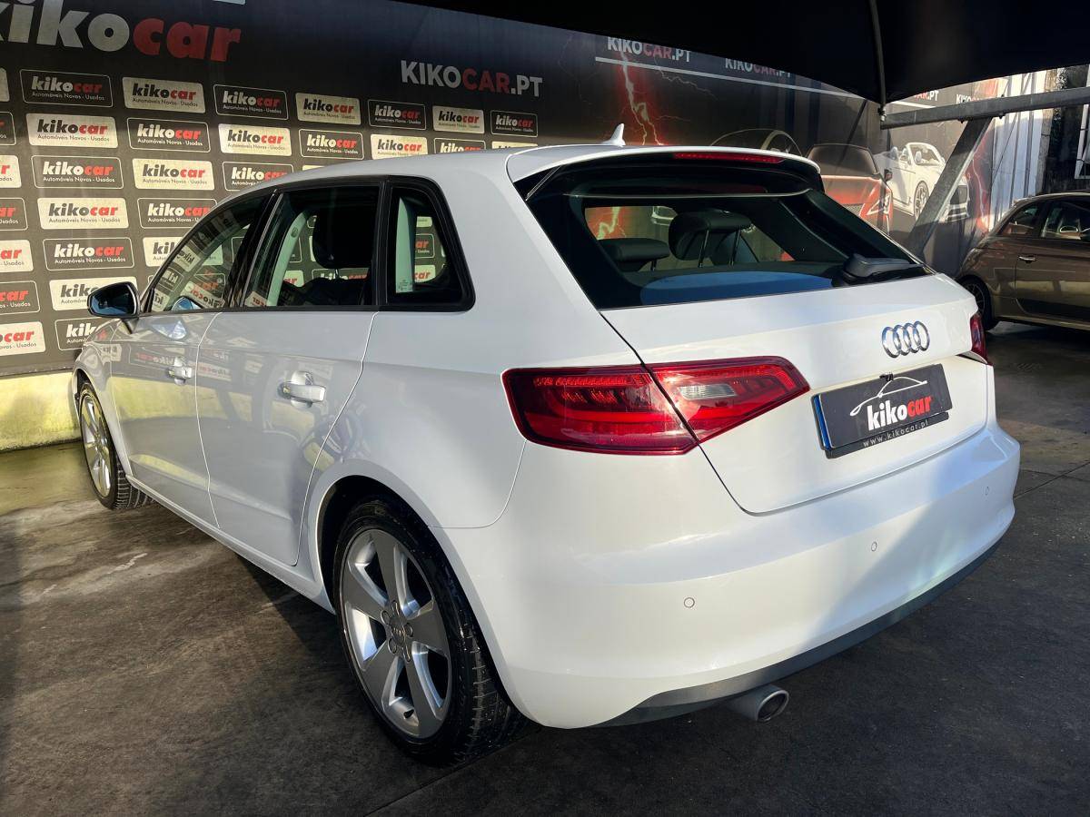 audi-a3-sportback-2015-diesel-1598cc