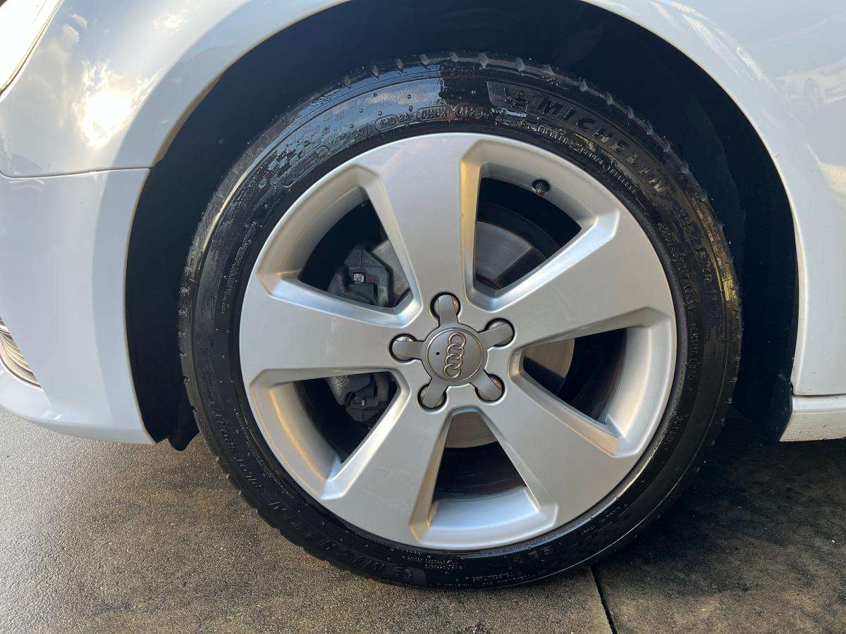 audi-a3-sportback-2015-diesel-1598cc