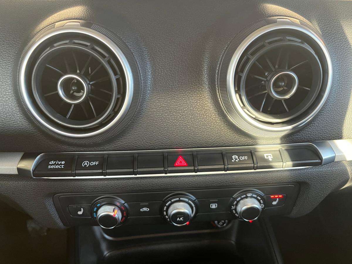 audi-a3-sportback-2015-diesel-1598cc
