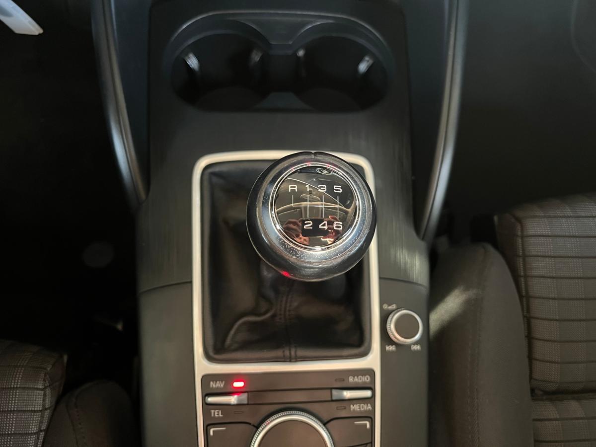 audi-a3-sportback-2015-diesel-1598cc
