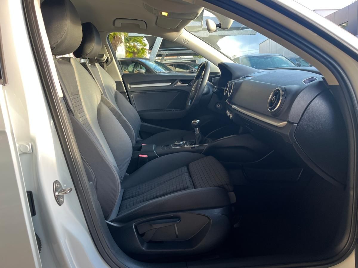 audi-a3-sportback-2015-diesel-1598cc