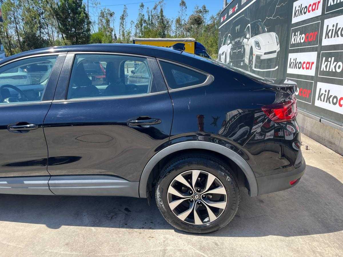 renault-arkana-2023-hibrido-a-gasolina-1598cc