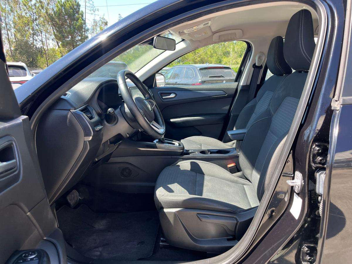 renault-arkana-2023-hibrido-a-gasolina-1598cc