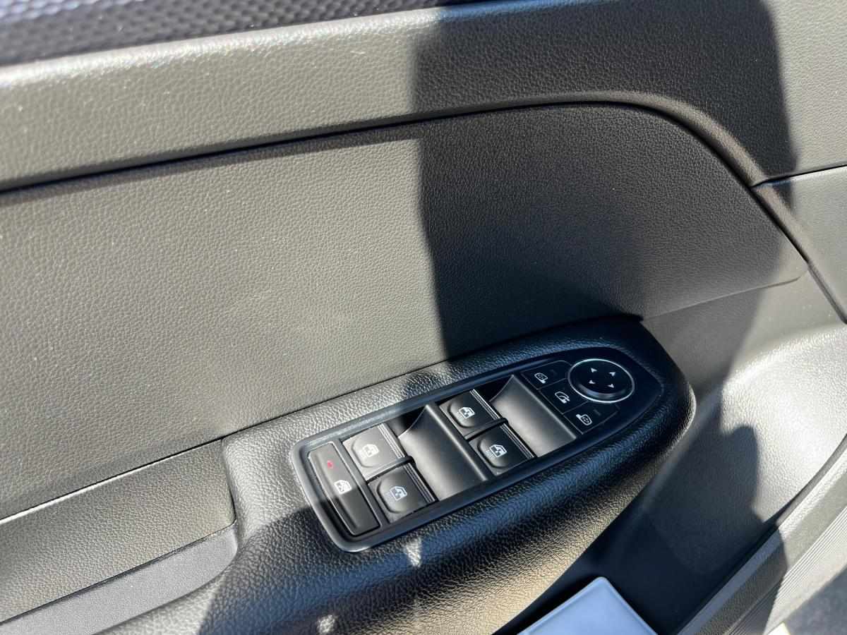 renault-arkana-2023-hibrido-a-gasolina-1598cc