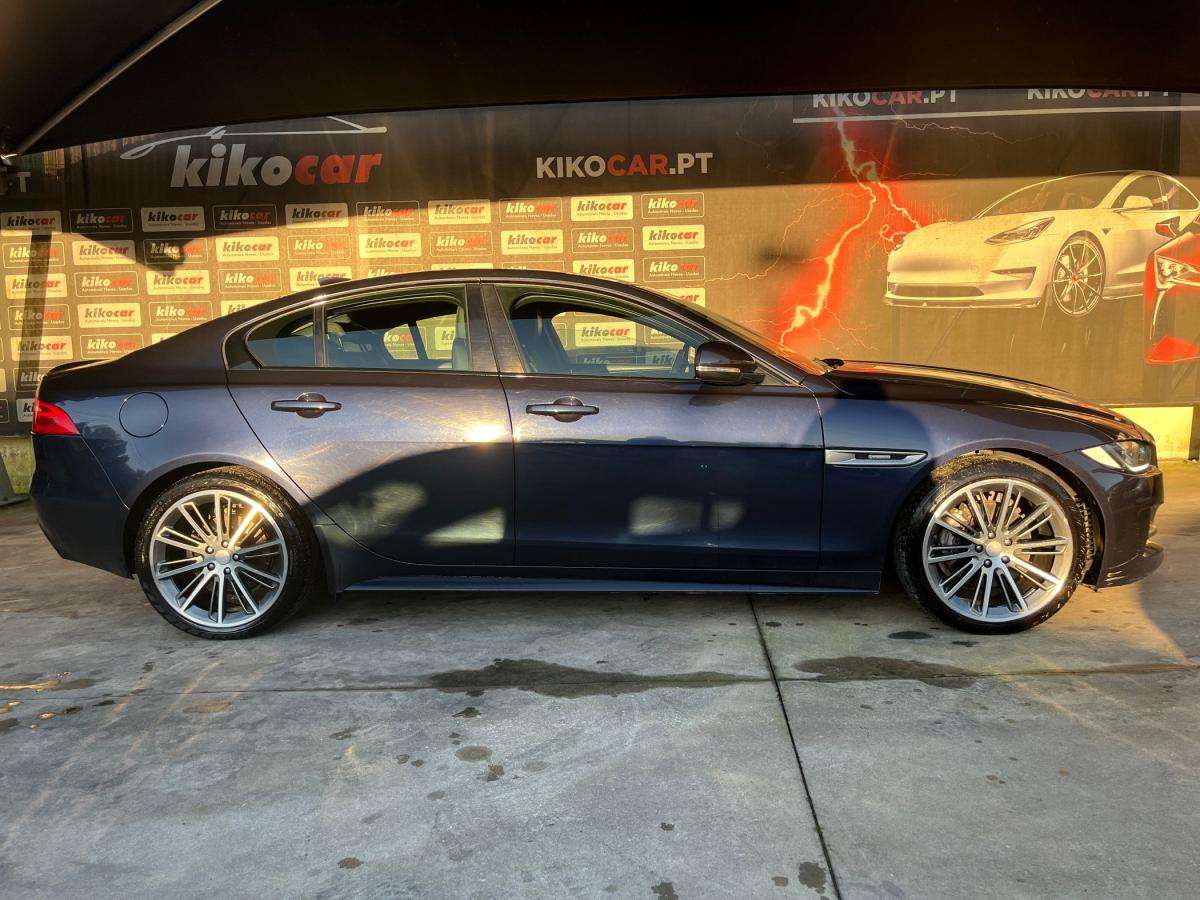 jaguar-xe-2017-diesel-1999cc
