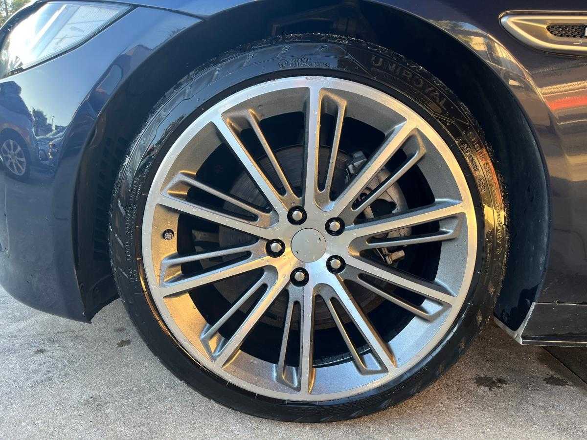 jaguar-xe-2017-diesel-1999cc