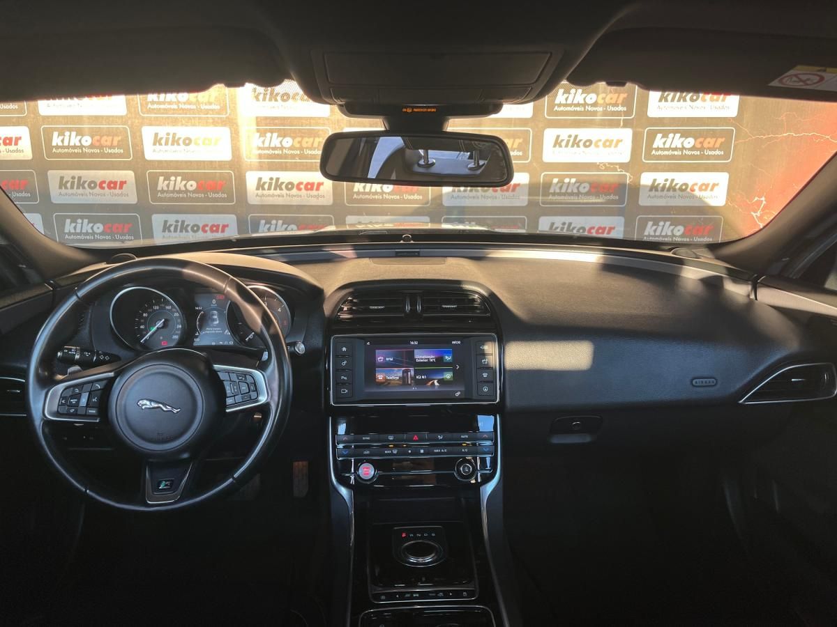 jaguar-xe-2017-diesel-1999cc