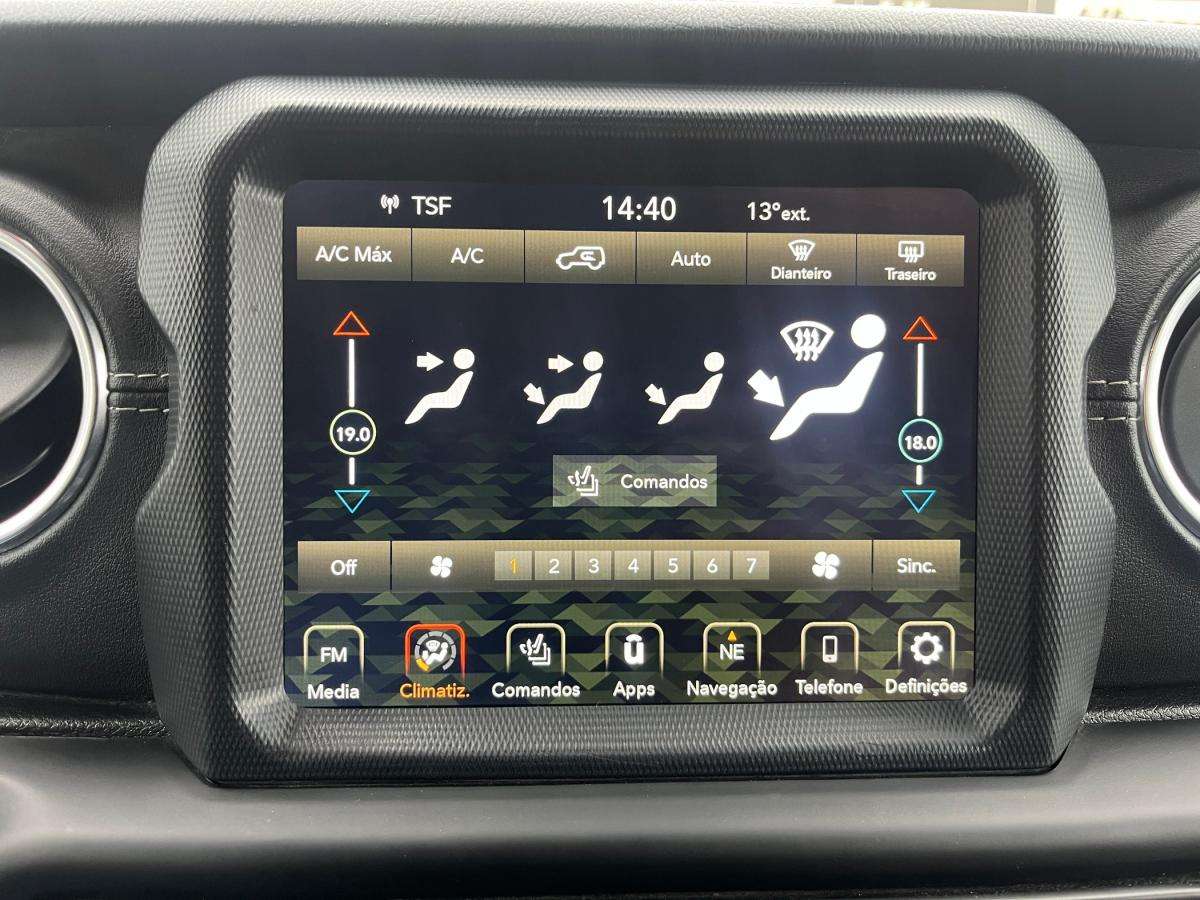 jeep-wrangler-2019-diesel-2143cc