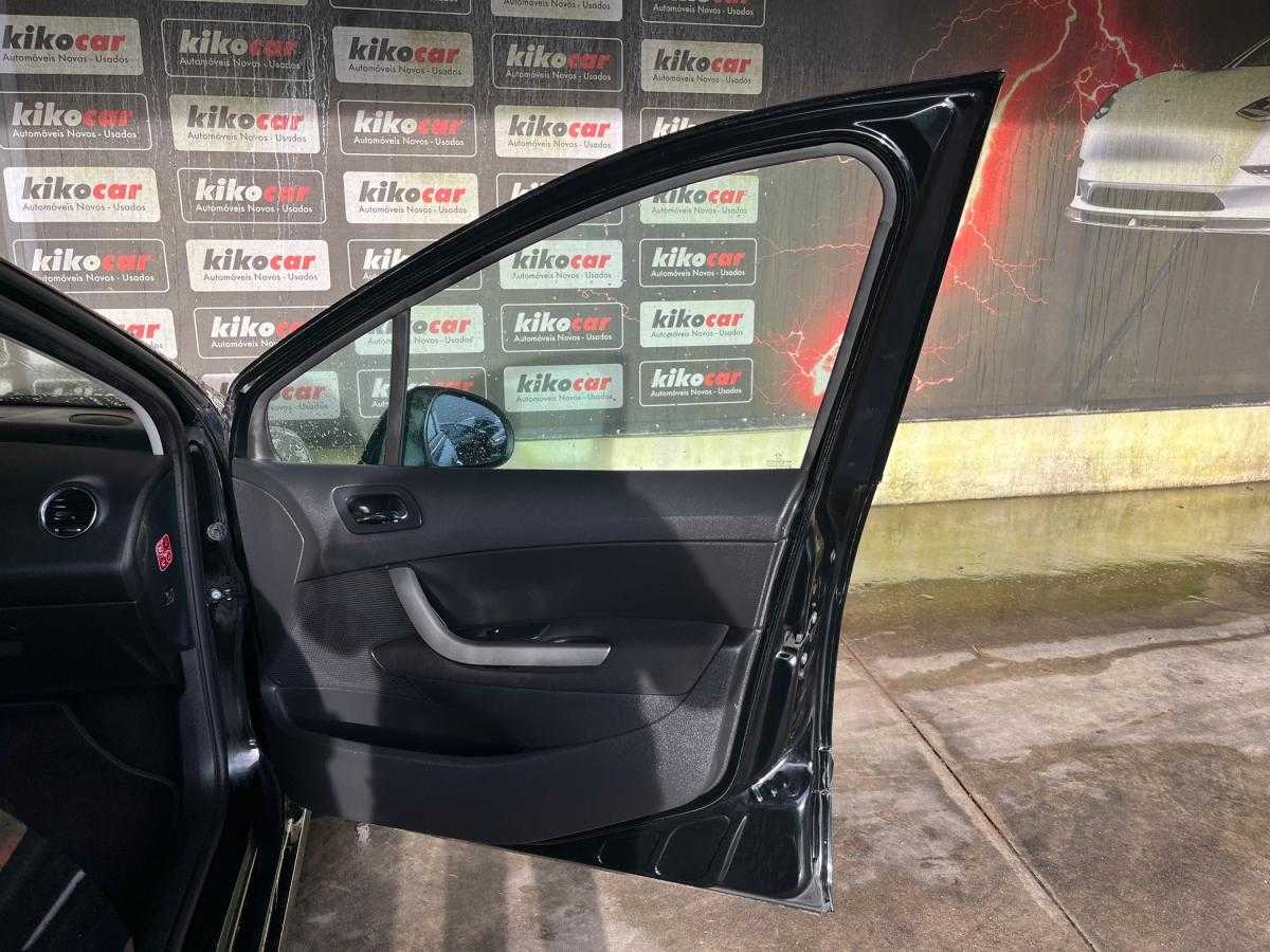 peugeot-308-sw-2011-diesel-1560cc